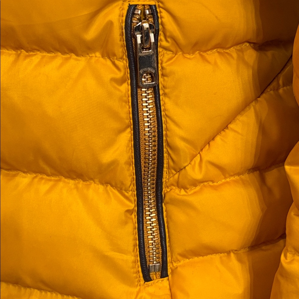 4X HP! 🌈 ZARA winter puffer coat, faux fur, removable hood mustard size sm - Picture 6 of 15